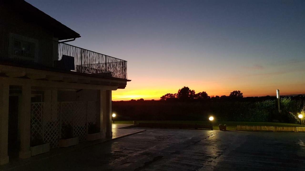 Imperial Casa Vacanze Ladispoli Dış mekan fotoğraf